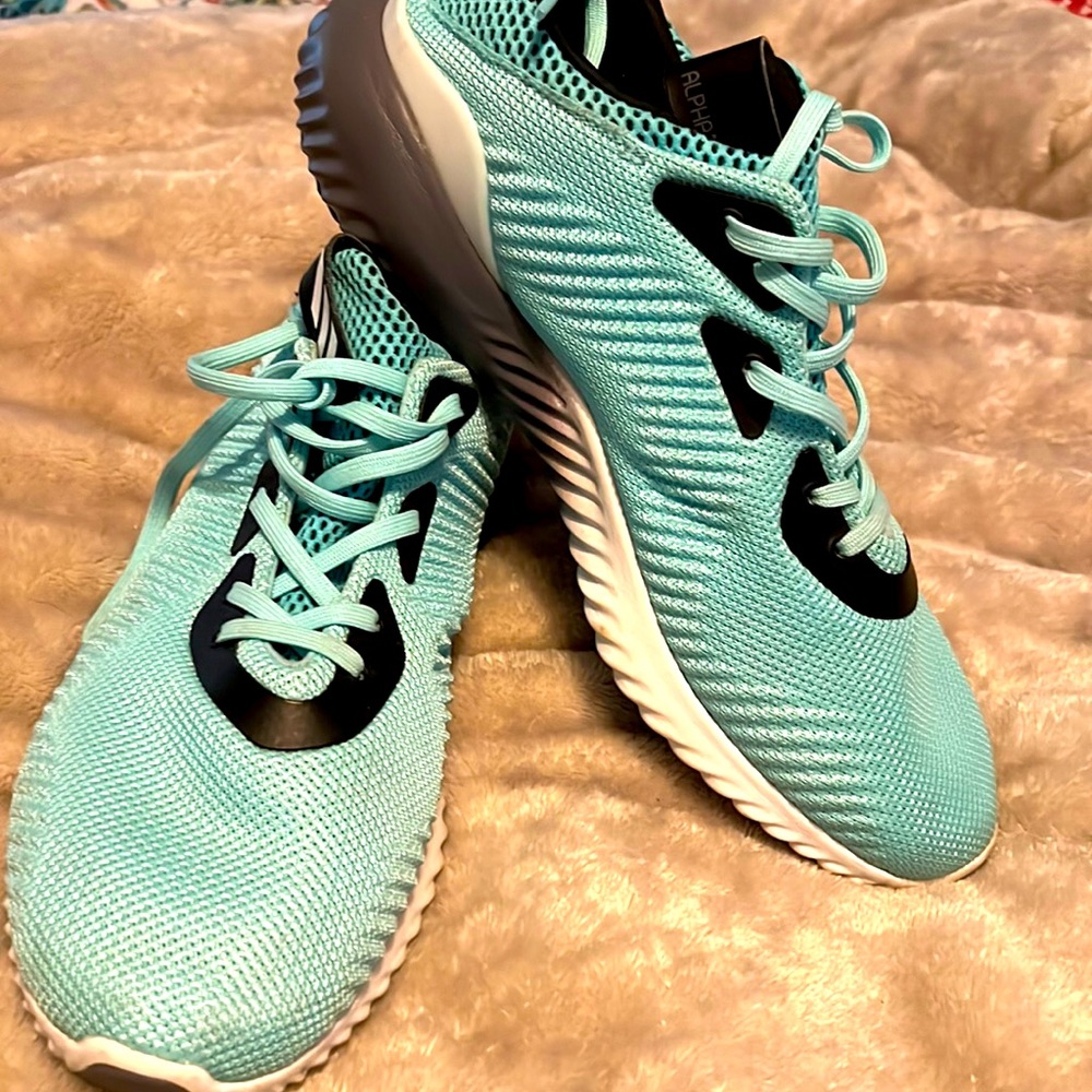 Alpha Bounce Adidas